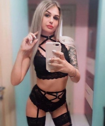 Динуля, 23 года, 3 размер груди